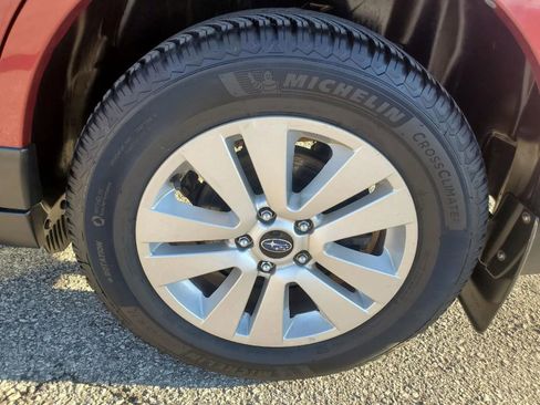 Used 2019 Subaru Outback 2.5i Premium image 20