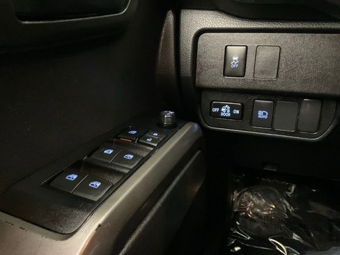 Used 2022 Toyota Tacoma SR5 image 19