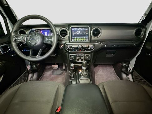 Used 2023 Jeep Wrangler Unlimited w/ 8.4" Radio Group AWD/4WD image 9