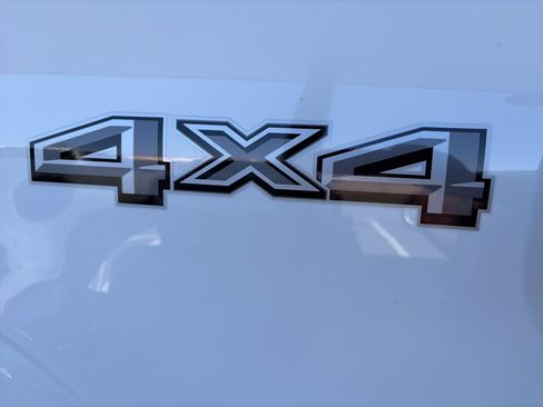 Used 2025 Ford F150 XLT w/ Equipment Group 301A Standard AWD/4WD image 9
