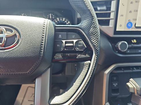 Used 2022 Toyota Tundra SR5 w/ SR5 Premium Package AWD/4WD image 22
