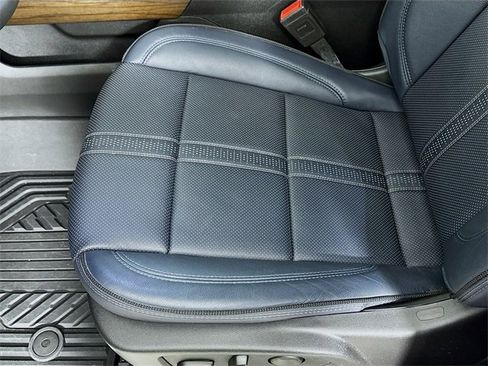 Used 2025 Chevrolet Silverado 3500 High Country w/ High Country Premium Package image 22