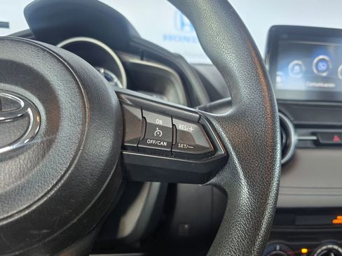 Used 2020 Toyota Yaris LE image 12