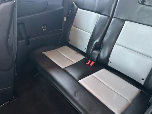 Certified 2023 Ford Explorer XLT w/ Equipment Group 202A RWD image 17