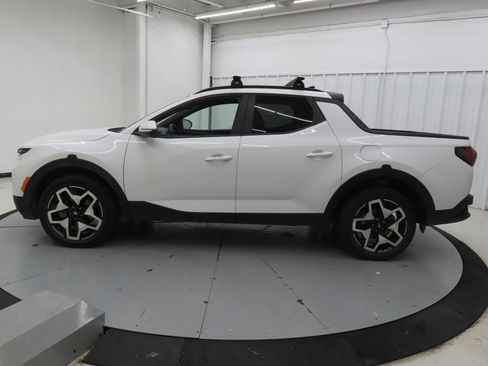 Used 2022 Hyundai Santa Cruz Limited AWD/4WD image 7