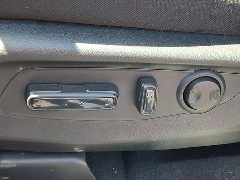 Used 2025 Honda CR-V EX image 27
