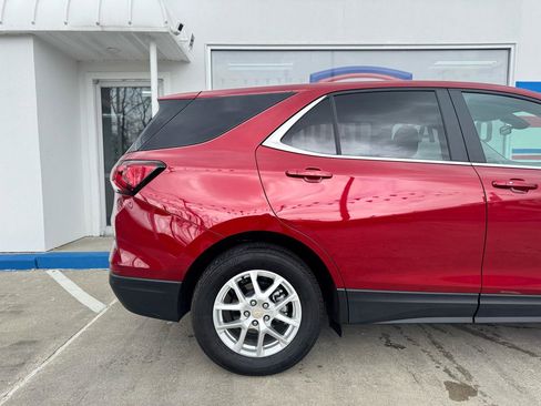 Used 2023 Chevrolet Equinox LT image 21
