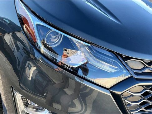 Used 2019 Chevrolet Equinox LT w/ Sun & Navigation Package AWD/4WD image 30