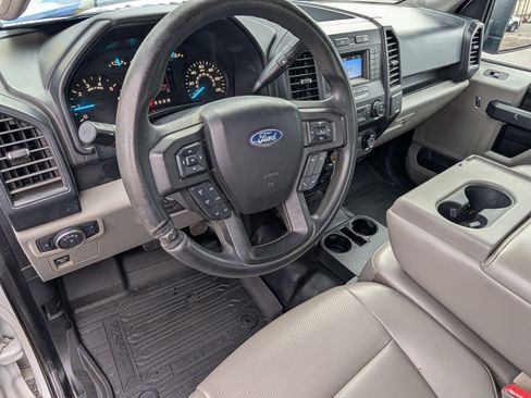 Used 2019 Ford F150 XL w/ Equipment Group 101A Mid RWD image 5