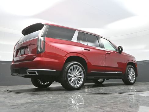 Certified 2024 Cadillac Escalade Premium Luxury image 24