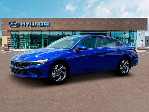New 2025 Hyundai Elantra Limited image 2