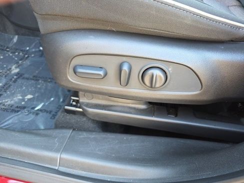 Used 2023 Chevrolet TrailBlazer LT w/ Convenience Package image 24