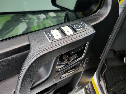 Used 2016 Mercedes-Benz G 550 image 23