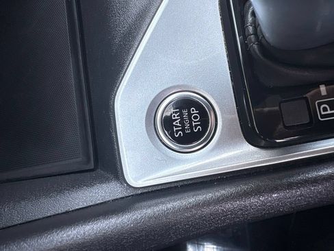 Used 2025 Nissan Altima 2.5 SV FWD image 24