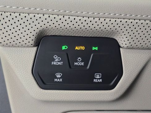 New 2024 Volkswagen Atlas SE image 22