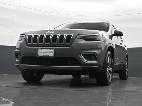 Used 2021 Jeep Cherokee Limited AWD/4WD image 38