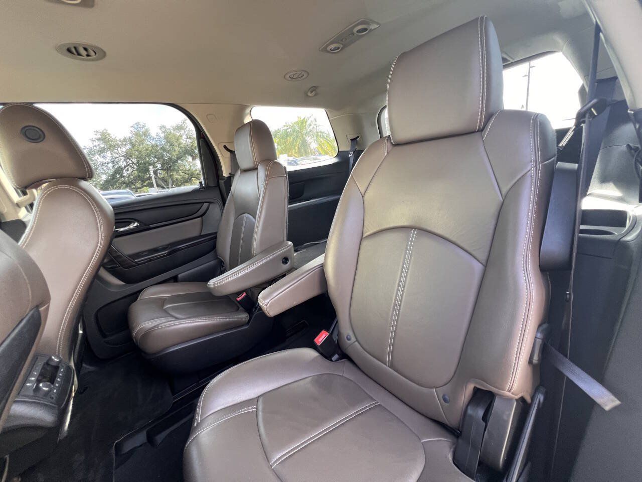 Used 2017 GMC Acadia Limited SLT FWD image 14