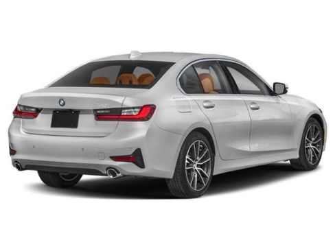 Used 2022 BMW 330i Sedan w/ Driving Assistance Package RWD image 5