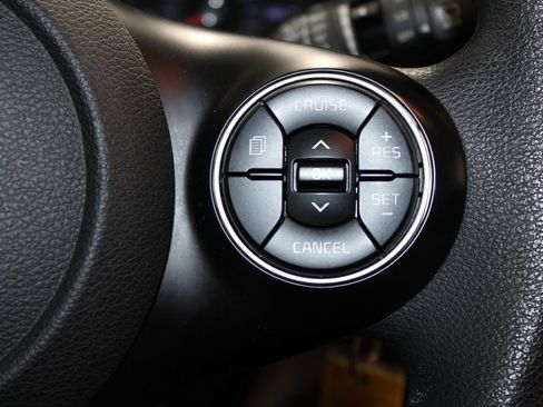 Used 2020 Kia Soul LX image 32