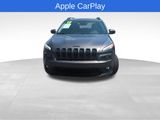 Used 2018 Jeep Cherokee Latitude image 2