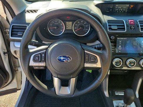 Used 2018 Subaru Forester 2.5i Premium w/ All-Weather Package image 20