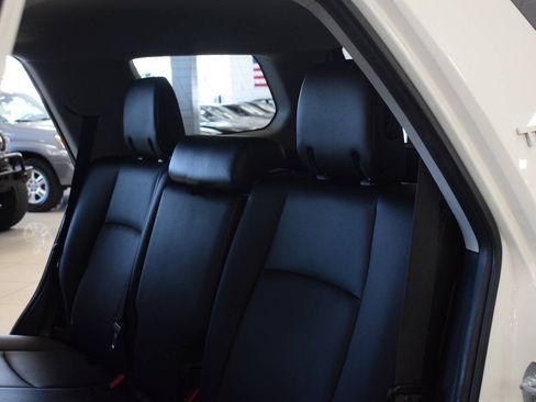 Used 2018 Toyota 4Runner TRD Off-Road Premium AWD/4WD image 42