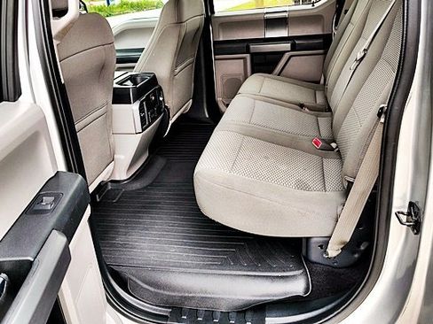 Used 2017 Ford F150 XLT w/ Equipment Group 302A Luxury RWD image 16