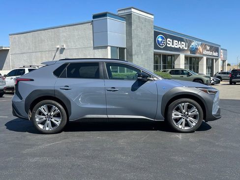 Used 2023 Subaru Solterra AWD image 6