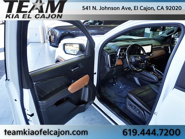 Used 2023 GMC Canyon AT4 w/ AT4 Premium Package AWD/4WD image 42