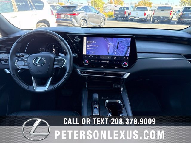 Used 2025 Lexus RX 350 AWD/4WD image 16