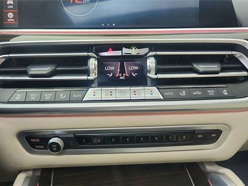 Used 2023 BMW X6 xDrive40i w/ Executive Package image 55