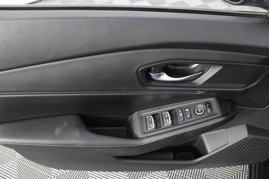 Used 2023 Honda Accord Sport image 14
