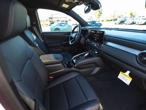New 2025 Chevrolet Colorado LT w/ LT Convenience Package image 33