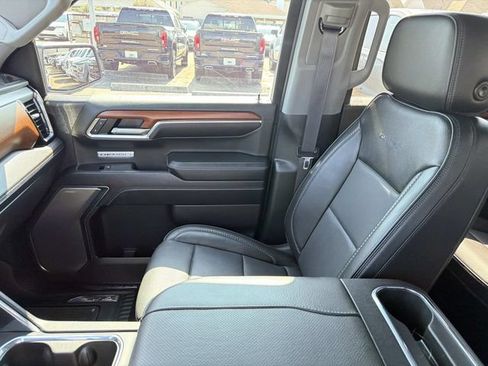 Used 2023 GMC Sierra 1500 Denali w/ Denali Reserve Package AWD/4WD image 21
