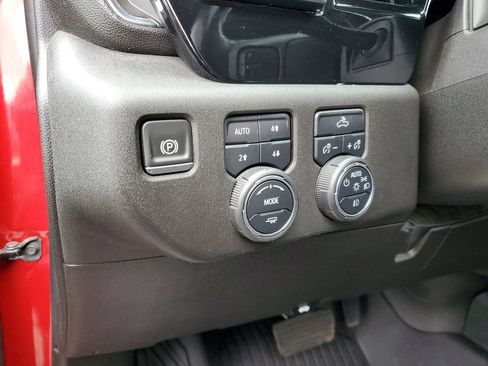 Used 2022 Chevrolet Silverado 1500 RST image 10