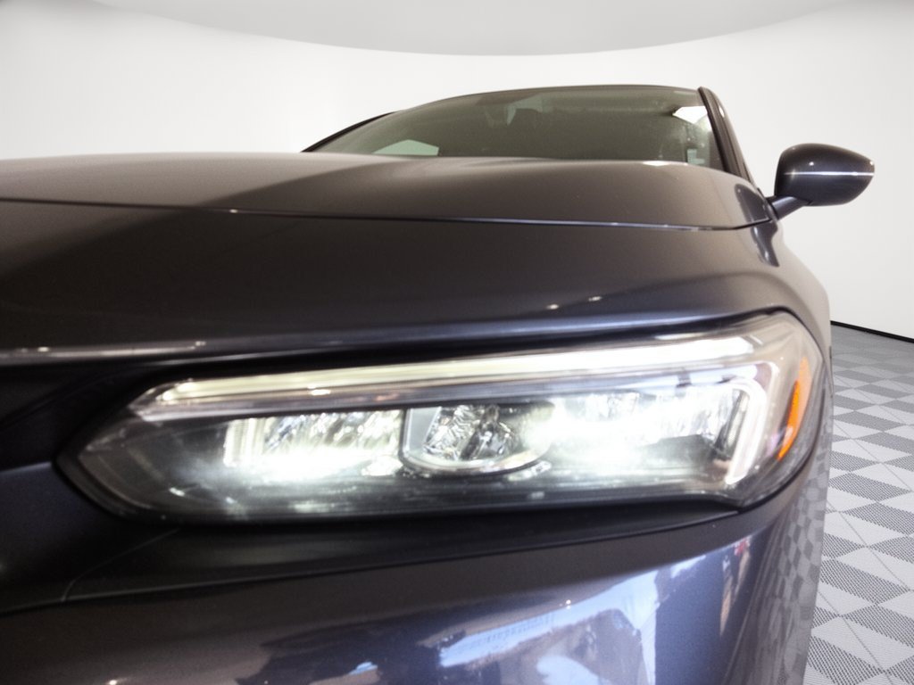 Used 2023 Honda Civic EX image 10