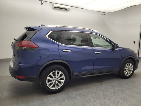 Used 2020 Nissan Rogue SV FWD image 10