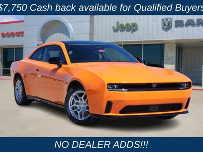 New 2025 Dodge Charger R/T w/ Sun & Sound Package