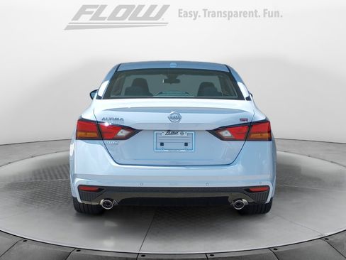 New 2025 Nissan Altima 2.5 SR image 6