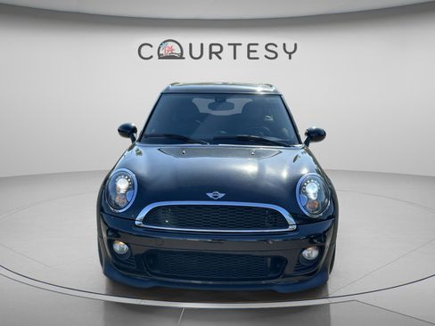 Used 2014 MINI Cooper Clubman FWD image 8