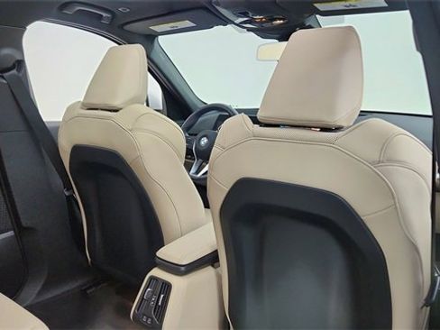 Used 2025 BMW X1 xDrive28i image 26