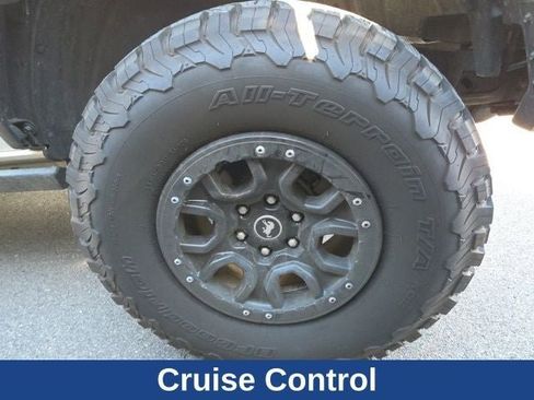 Used 2022 Ford Bronco Wildtrak image 10