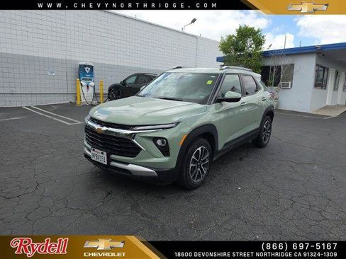 New 2025 Chevrolet TrailBlazer LT FWD image 1