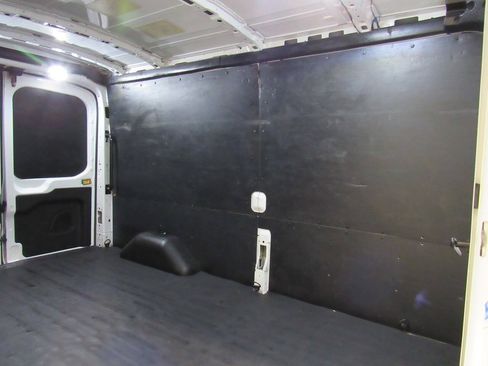 Used 2020 Ford Transit 250 Medium Roof AWD w/ Load Area Protection Package image 22