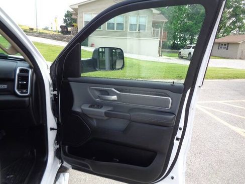 Used 2020 RAM 1500 Big Horn image 31
