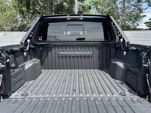 Used 2024 Toyota Tacoma 4x4 Double Cab Hybrid image 33