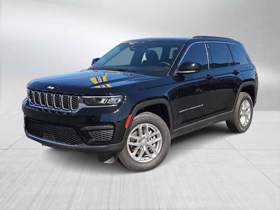 New 2025 Jeep Grand Cherokee Laredo X w/ Luxury Tech Group I