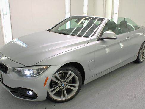 Used 2018 BMW 430i xDrive Convertible AWD/4WD image 2