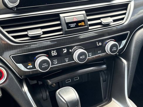 Used 2022 Honda Accord Sport image 29