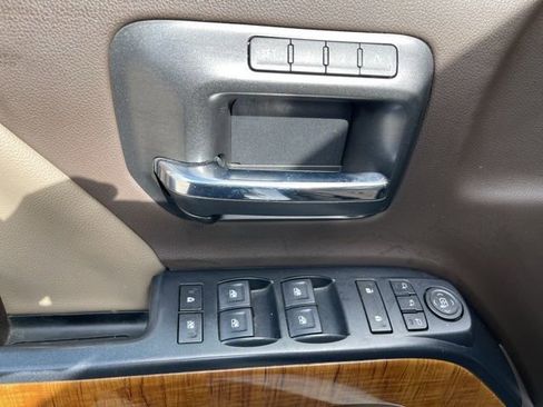 Used 2018 GMC Sierra 1500 SLT w/ SLT Premium Package image 15